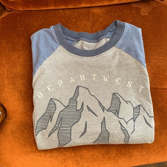 Cozy Mountain Adventure Raglan Graphic Tee - Picture 7 of 11